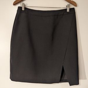 Banana Republic Black Crepe Work Shirt with Slit, size 10